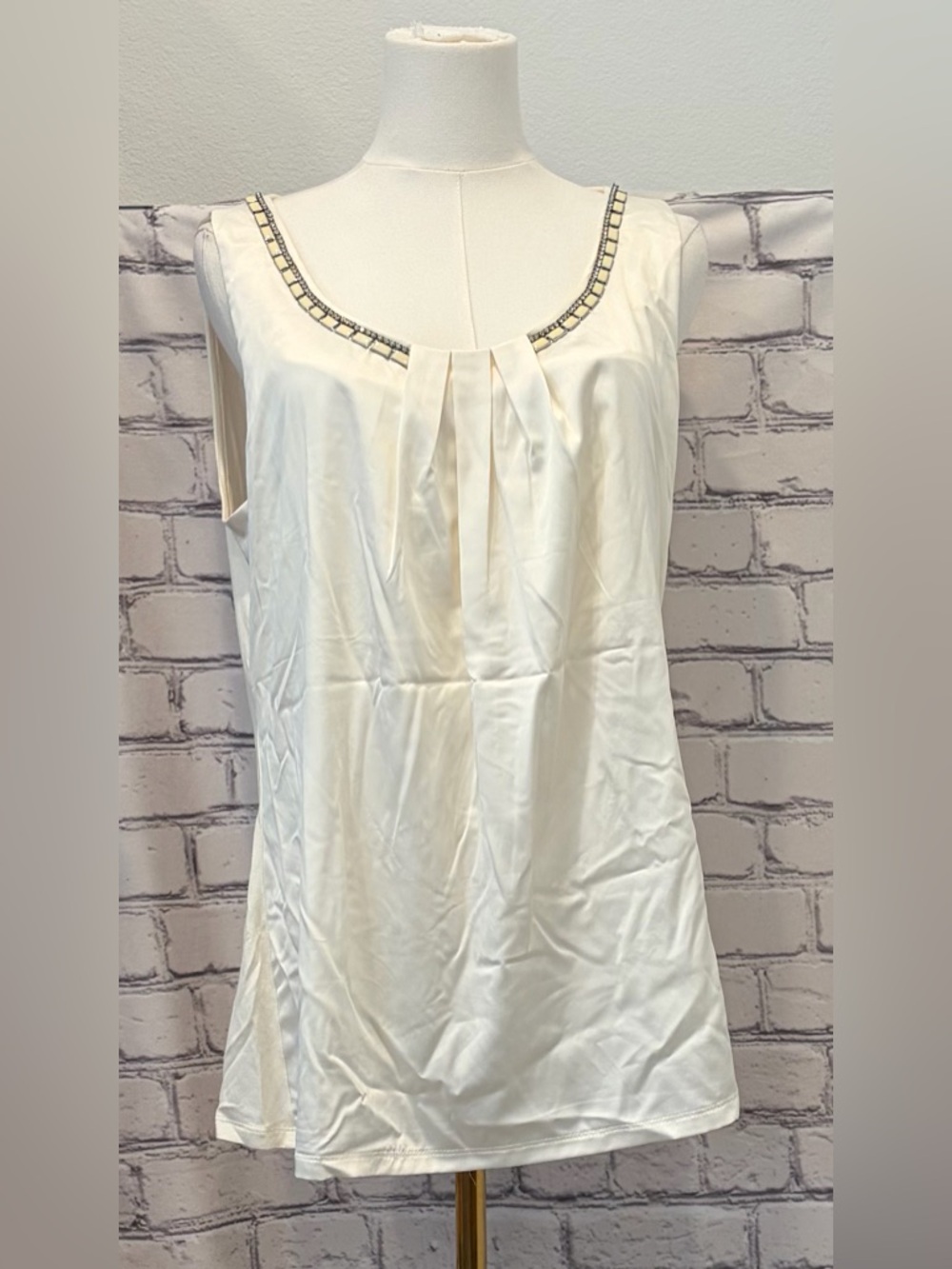 Joseph A. Size:L Women Beaded Scoop Neck Tank Top in Cream